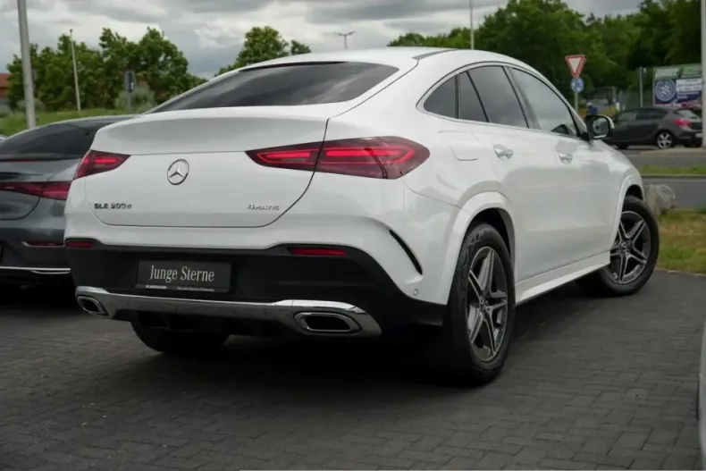 Mercedes-Benz GLE 300 (Clasa GLE) din 2025 cu 31.450 km - oferta MER237911 - foto 3