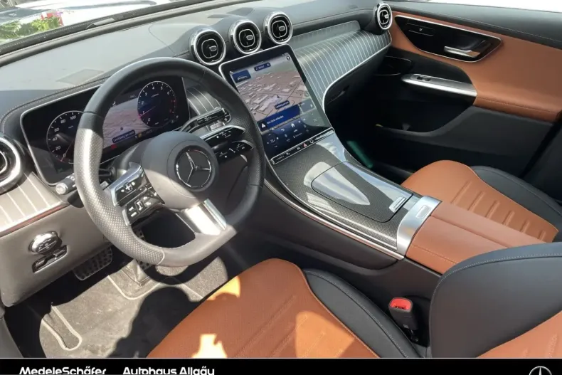 Mercedes-Benz GLC 200 (Clasa GLC) din 2025 cu 14.950 km - oferta MER237917 - foto 2