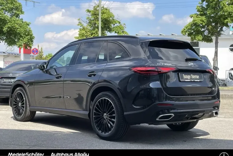 Mercedes-Benz GLC 200 (Clasa GLC) din 2025 cu 14.950 km - oferta MER237917 - foto 4