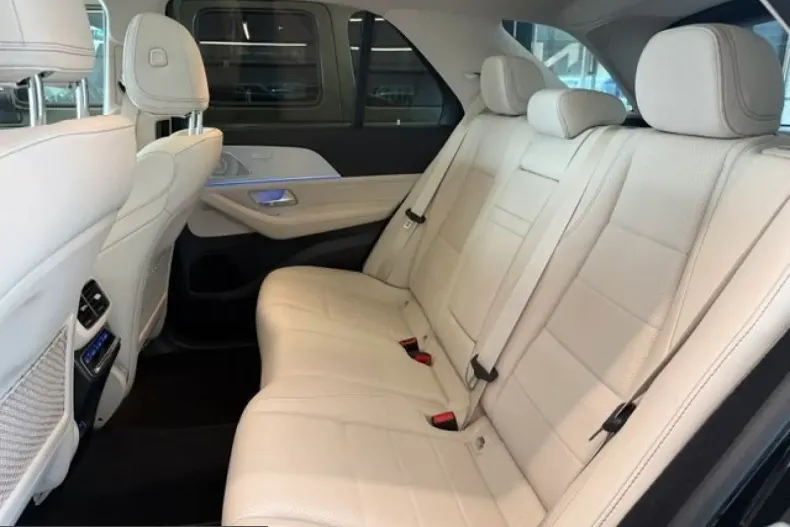 Mercedes-Benz GLE 350 (Clasa GLE) din 2025 cu 18.141 km - oferta MER237924 - foto 21