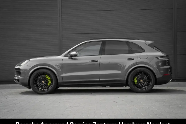 Porsche Cayenne din 2024 cu 22.822 km - oferta POR237925 - foto 2