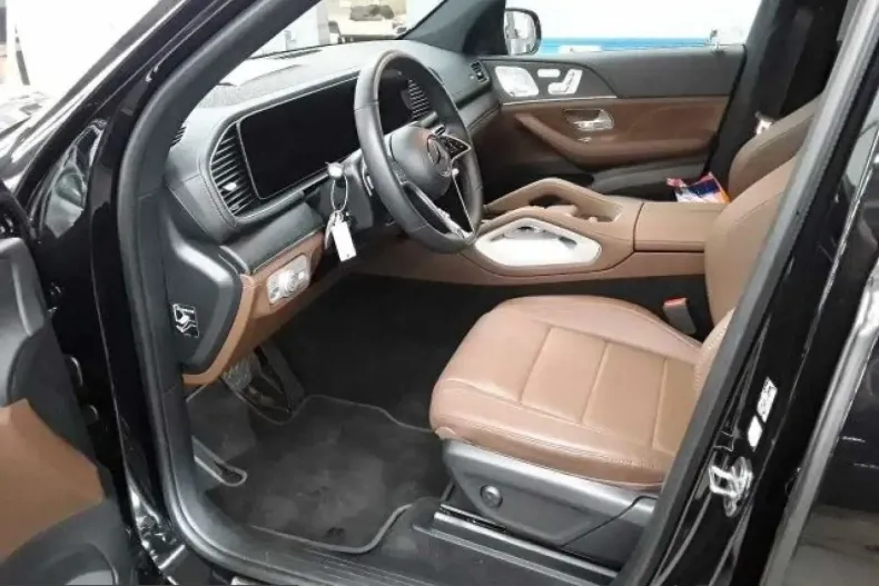 Mercedes-Benz GLE 350 (Clasa GLE) din 2025 cu 6.650 km - oferta MER237929 - foto 2