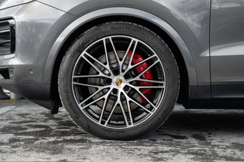 Porsche Cayenne din 2023 cu 39.500 km - oferta POR237930 - foto 6