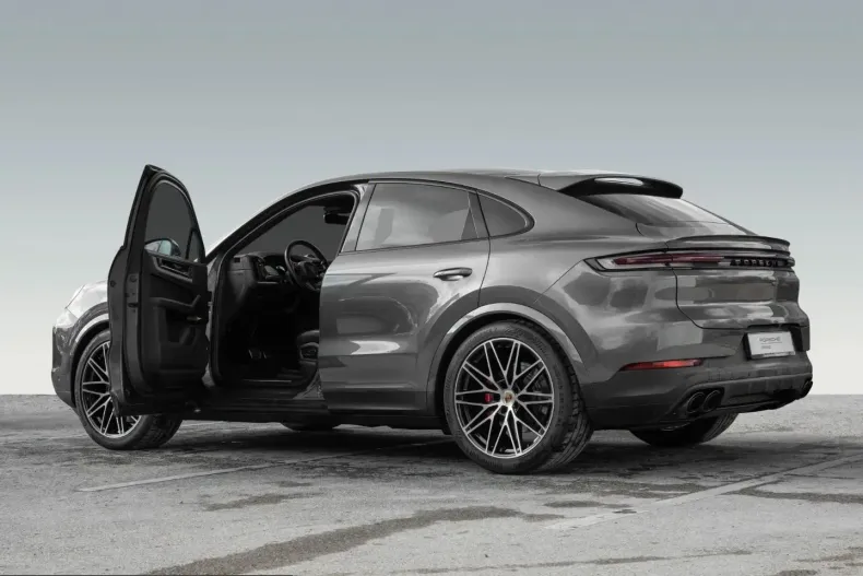 Porsche Cayenne din 2023 cu 39.500 km - oferta POR237930 - foto 7