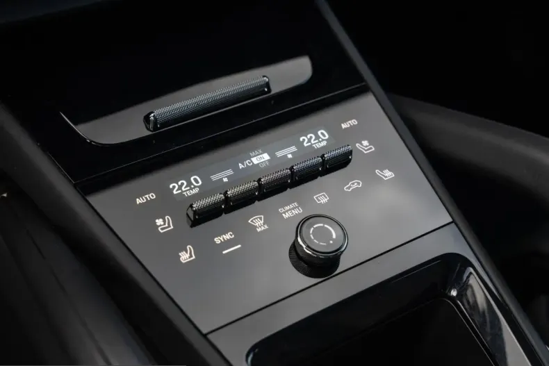 Porsche Cayenne din 2023 cu 39.500 km - oferta POR237930 - foto 34