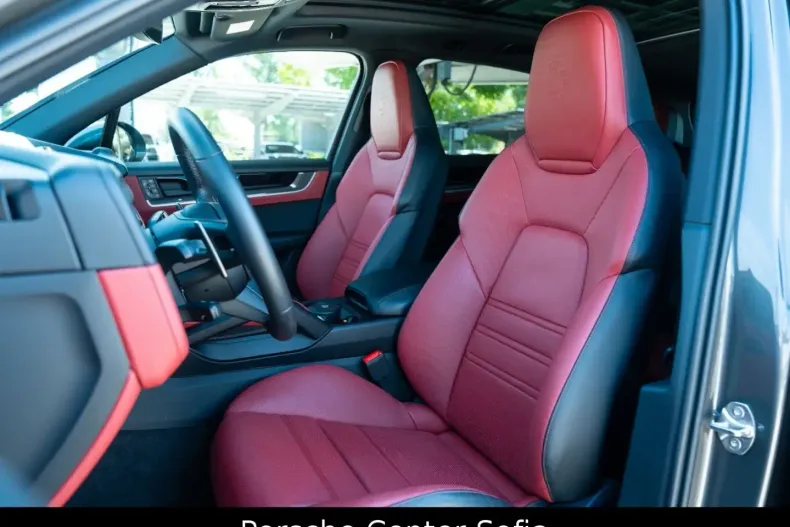 Porsche Cayenne din 2025 cu 18.500 km - oferta POR237931 - foto 10