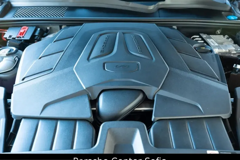 Porsche Cayenne din 2025 cu 18.500 km - oferta POR237931 - foto 43