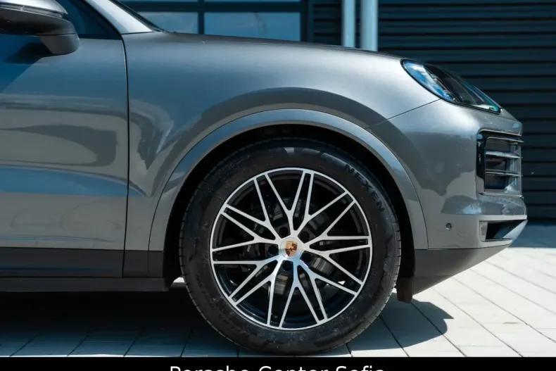 Porsche Cayenne din 2025 cu 18.500 km - oferta POR237931 - foto 48