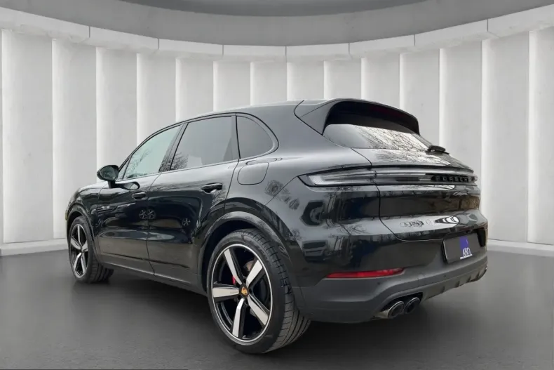 Porsche Cayenne din 2024 cu 29.500 km - oferta POR237932 - foto 5