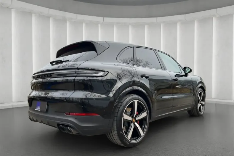 Porsche Cayenne din 2024 cu 29.500 km - oferta POR237932 - foto 7
