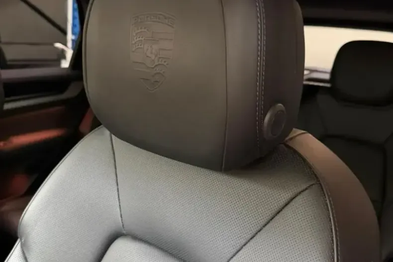 Porsche Cayenne din 2024 cu 29.500 km - oferta POR237932 - foto 13