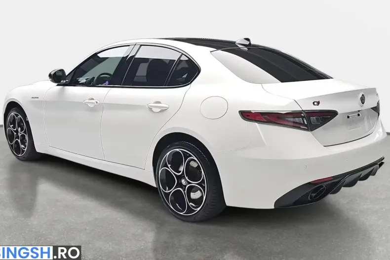 Alfa Romeo Giulia din 2025 cu 9.420 km - oferta ALF237949 - foto 3