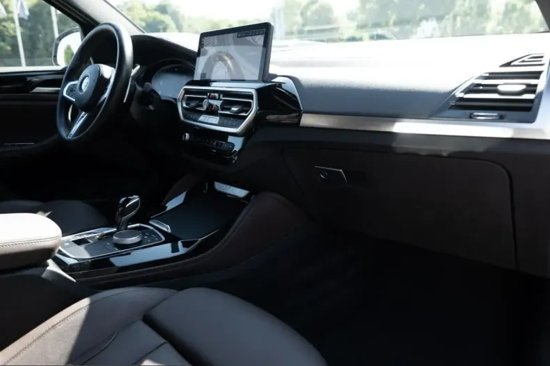 BMW X4 (Seria X) din 2023 cu 45.042 km - oferta BMW237954 - foto 7