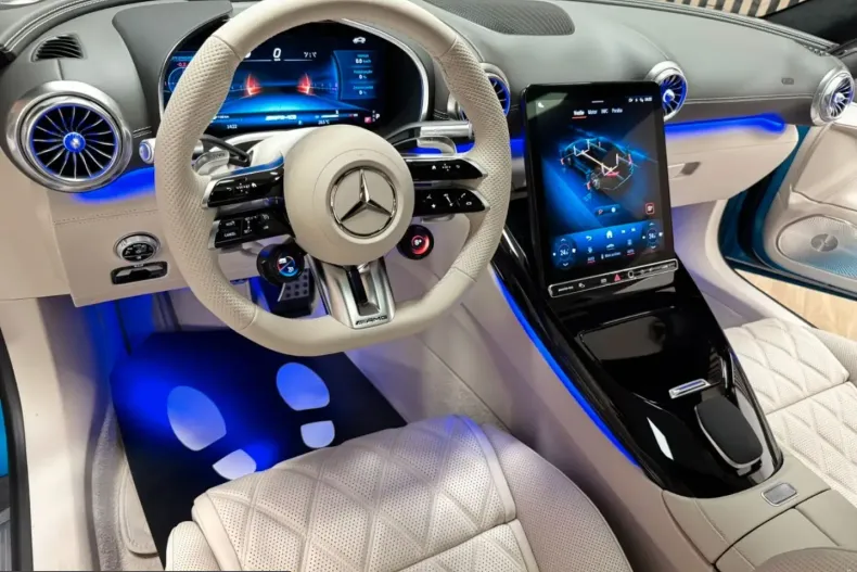 Mercedes-Benz AMG GT (Clasa GT) din 2025 cu 1.084 km - oferta MER237958 - foto 9