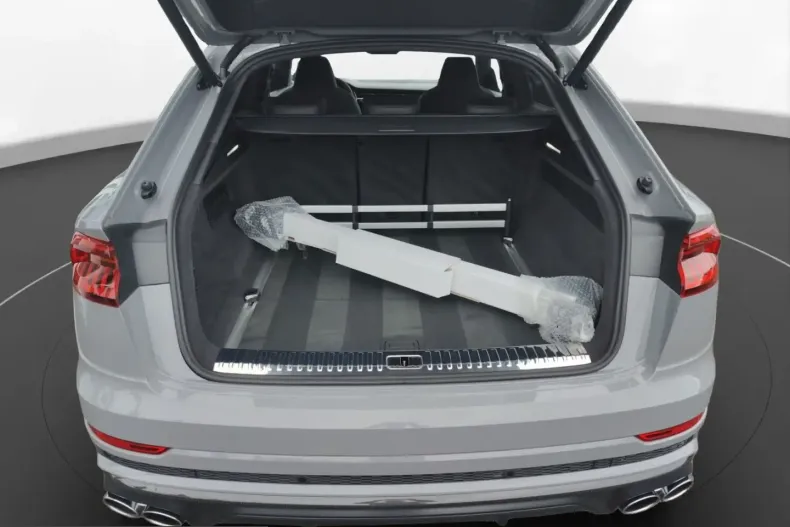 Audi SQ8 din 2023 cu 45.750 km - oferta AUD237960 - foto 8