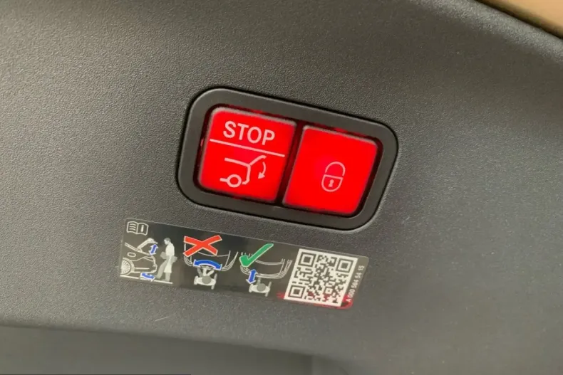 Mercedes-Benz AMG GT (Clasa GT) din 2023 cu 78.159 km - oferta MER237961 - foto 13