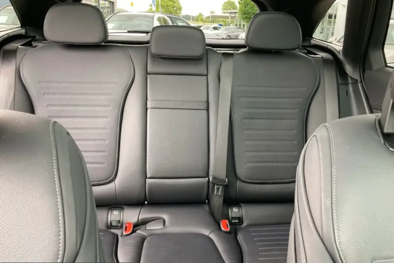 Mercedes-Benz GLC 200 (Clasa GLC) din 2025 cu 14.700 km - oferta MER237965 - foto 18