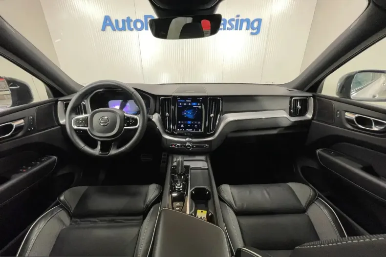 Volvo XC60 din 2021 cu 81.450 km - oferta VOL237968 - foto 7