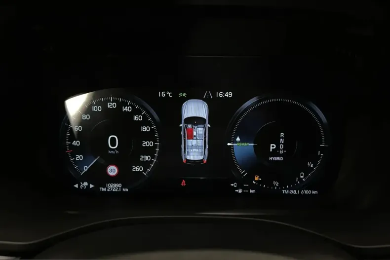 Volvo XC60 din 2021 cu 102.890 km - oferta VOL237969 - foto 33