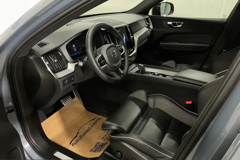 Volvo XC60 din 2022 cu 44.621 km - oferta VOL237972 - foto 5