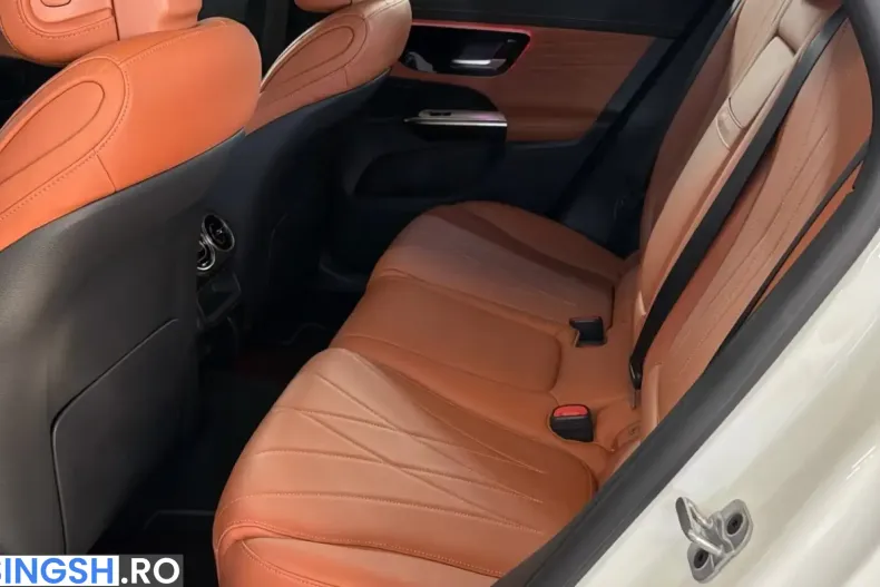 Mercedes-Benz GLC 300 (Clasa GLC) din 2023 cu 53.700 km - oferta MER237977 - foto 9