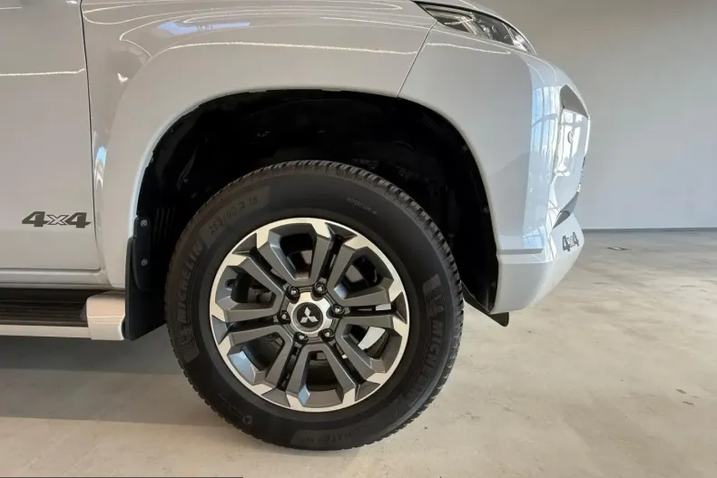Mitsubishi L200 din 2021 cu 51.900 km - oferta MIT237980 - foto 10
