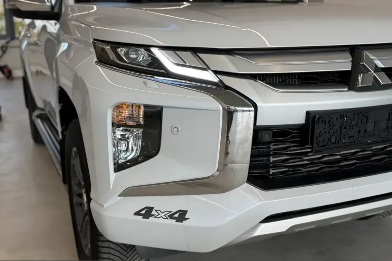 Mitsubishi L200 din 2021 cu 51.900 km - oferta MIT237980 - foto 12