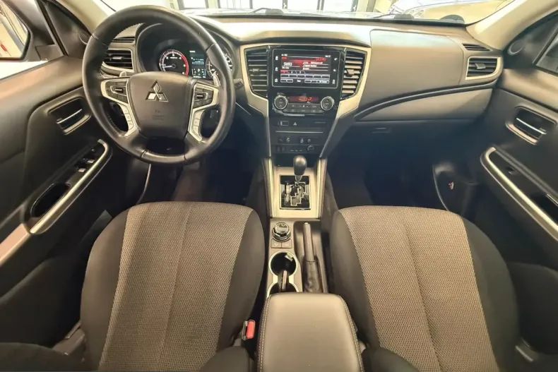 Mitsubishi L200 din 2021 cu 51.900 km - oferta MIT237980 - foto 15