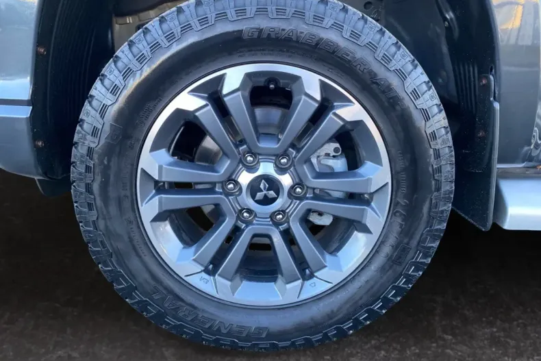 Mitsubishi L200 din 2021 cu 59.890 km - oferta MIT237981 - foto 14