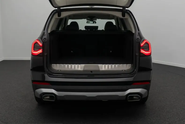 BMW X3 (Seria X) din 2022 cu 89.990 km - oferta BMW237982 - foto 12