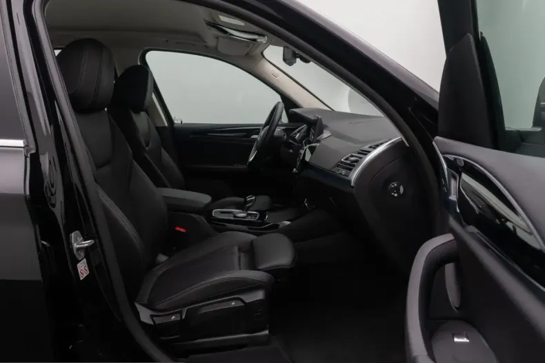 BMW X3 (Seria X) din 2022 cu 89.990 km - oferta BMW237982 - foto 24