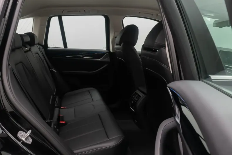 BMW X3 (Seria X) din 2022 cu 89.990 km - oferta BMW237982 - foto 26
