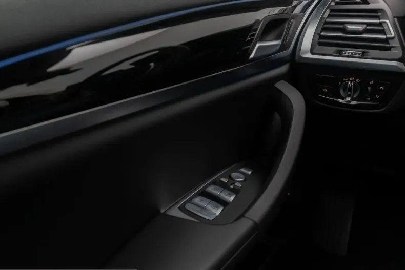 BMW X3 (Seria X) din 2022 cu 89.990 km - oferta BMW237982 - foto 33