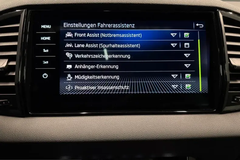 Skoda Karoq din 2022 cu 99.000 km - oferta SKO237985 - foto 19