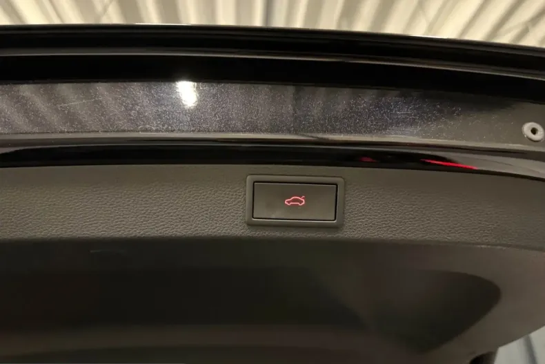 Skoda Karoq din 2022 cu 99.000 km - oferta SKO237985 - foto 36
