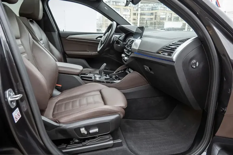 BMW X4 (Seria X) din 2021 cu 75.495 km - oferta BMW237987 - foto 6