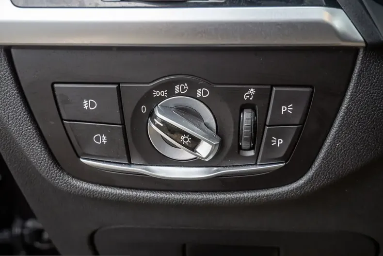 BMW X4 (Seria X) din 2021 cu 75.495 km - oferta BMW237987 - foto 19