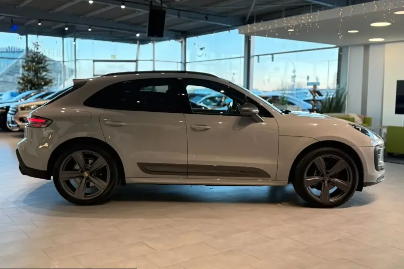 Porsche Macan din 2023 cu 77.821 km - oferta POR237988 - foto 7