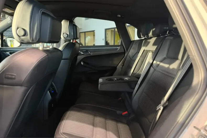 Porsche Macan din 2023 cu 77.821 km - oferta POR237988 - foto 20