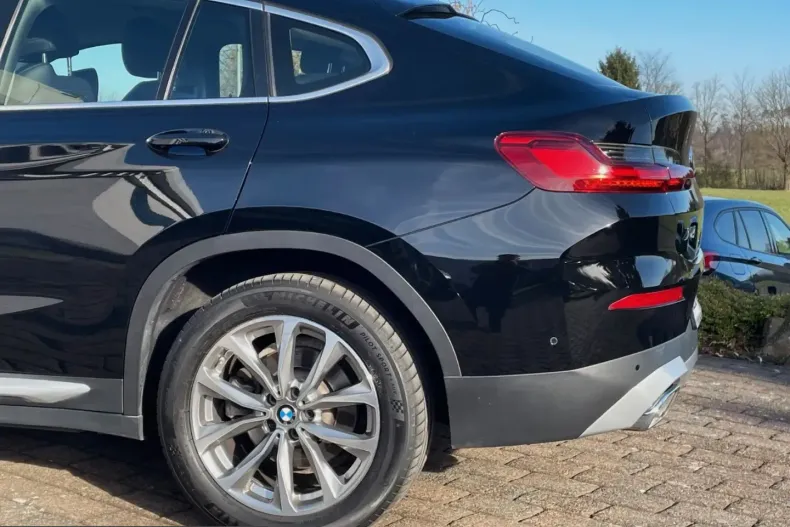 BMW X4 (Seria X) din 2021 cu 99.900 km - oferta BMW237990 - foto 11