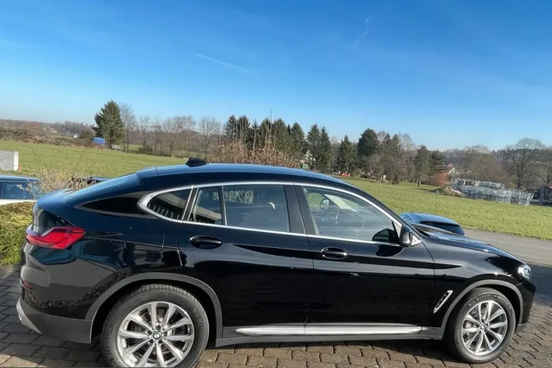 BMW X4 (Seria X) din 2021 cu 99.900 km - oferta BMW237990 - foto 17