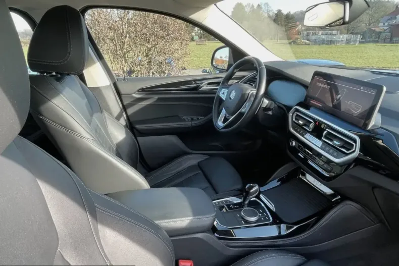 BMW X4 (Seria X) din 2021 cu 99.900 km - oferta BMW237990 - foto 26