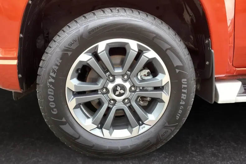 Mitsubishi L200 din 2021 cu 102.840 km - oferta MIT237995 - foto 13
