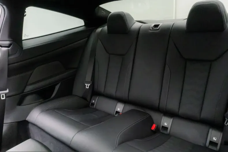 BMW M4 (Seria 4) din 2022 cu 58.247 km - oferta BMW238006 - foto 31