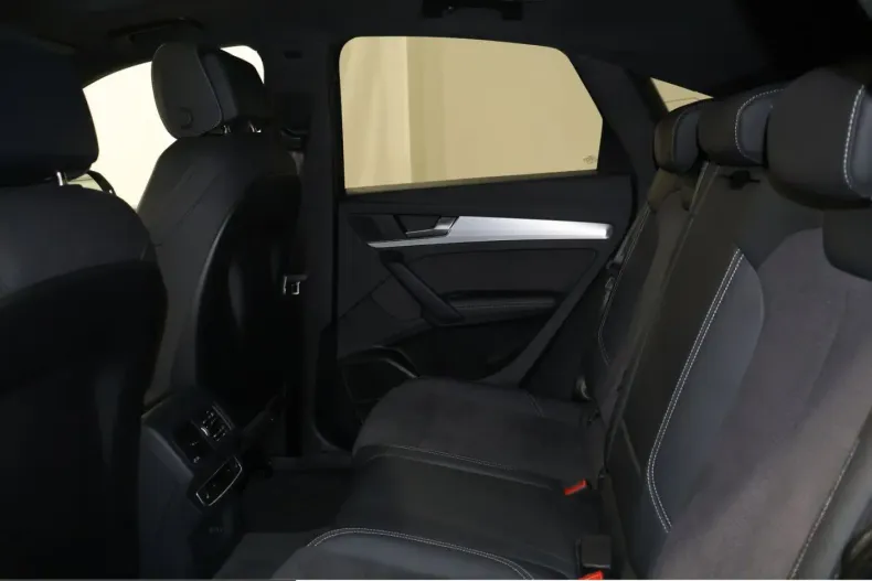 Audi Q5 din 2025 cu 18.737 km - oferta AUD238009 - foto 11