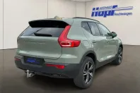 Volvo XC40 din 2023 cu 49.104 km - oferta VOL238012 - foto 3