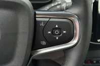 Volvo XC40 din 2023 cu 49.104 km - oferta VOL238012 - foto 12