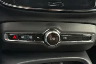 Volvo XC40 din 2023 cu 49.104 km - oferta VOL238012 - foto 18