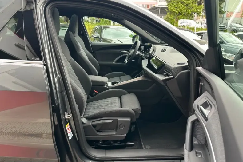 Audi Q5 din 2025 cu 27.950 km - oferta AUD238014 - foto 8