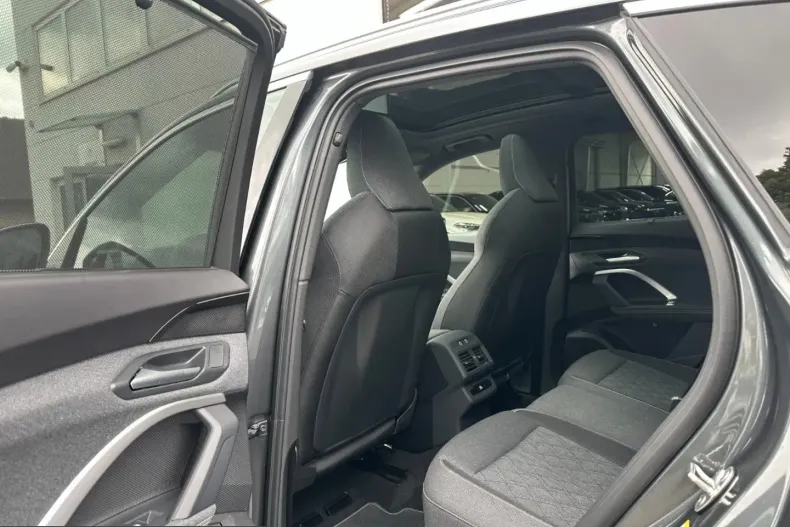 Audi Q5 din 2025 cu 27.950 km - oferta AUD238014 - foto 12